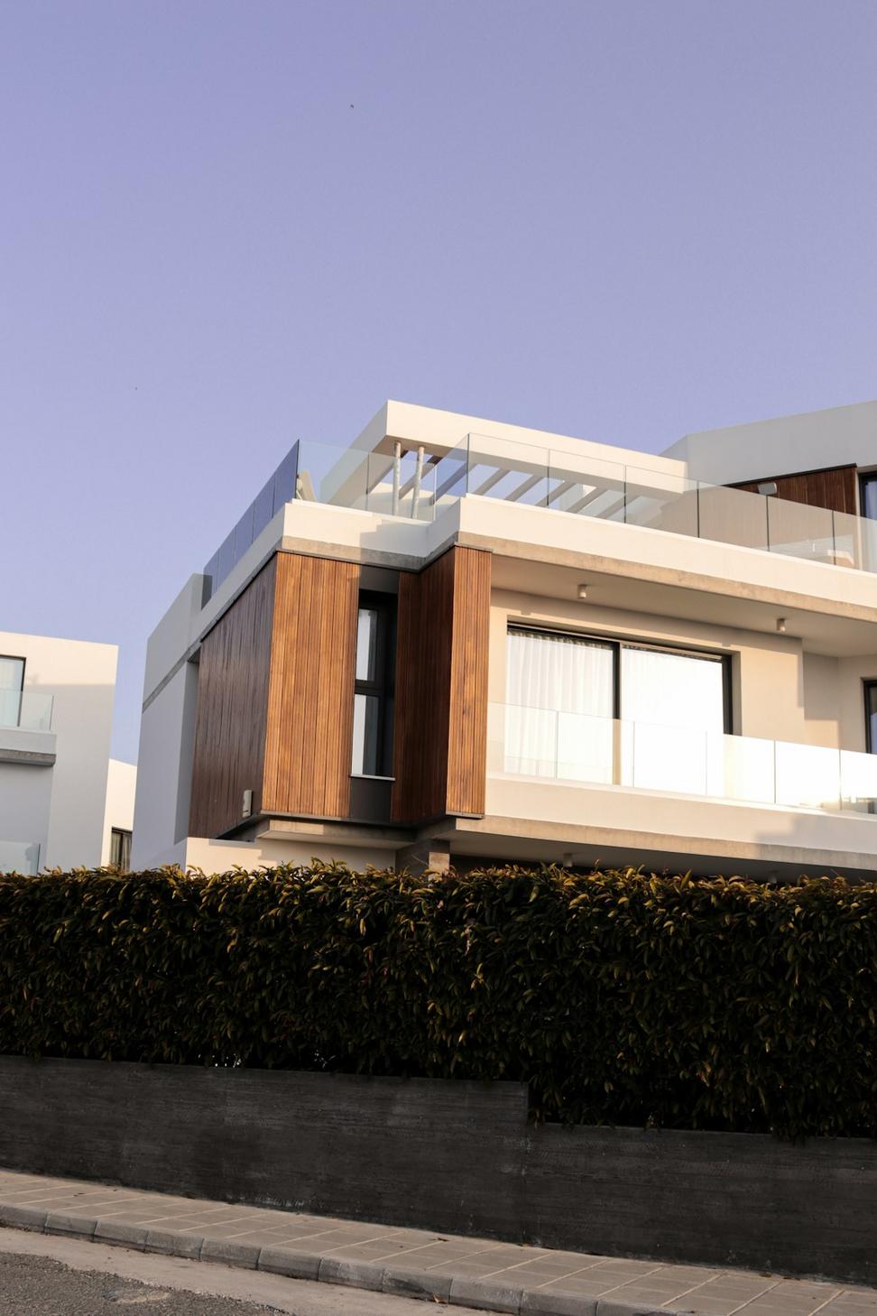 Lakeview Residence
